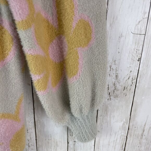 Forever 21+ Flower Power Sweater Sz 1X Long Sleeve Tunic Groovy 70’s Fuz… - Picture 6 of 10